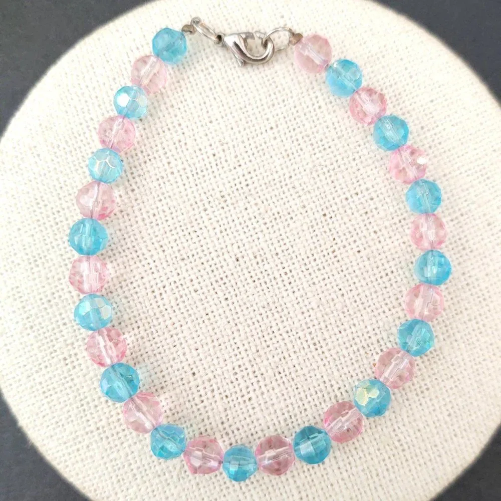 Blue and pink glass bead bracelet